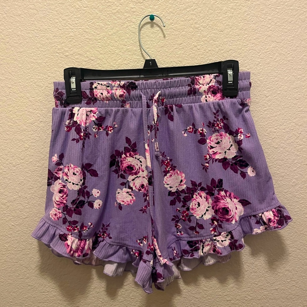 ALYA purple floral shorts size Small